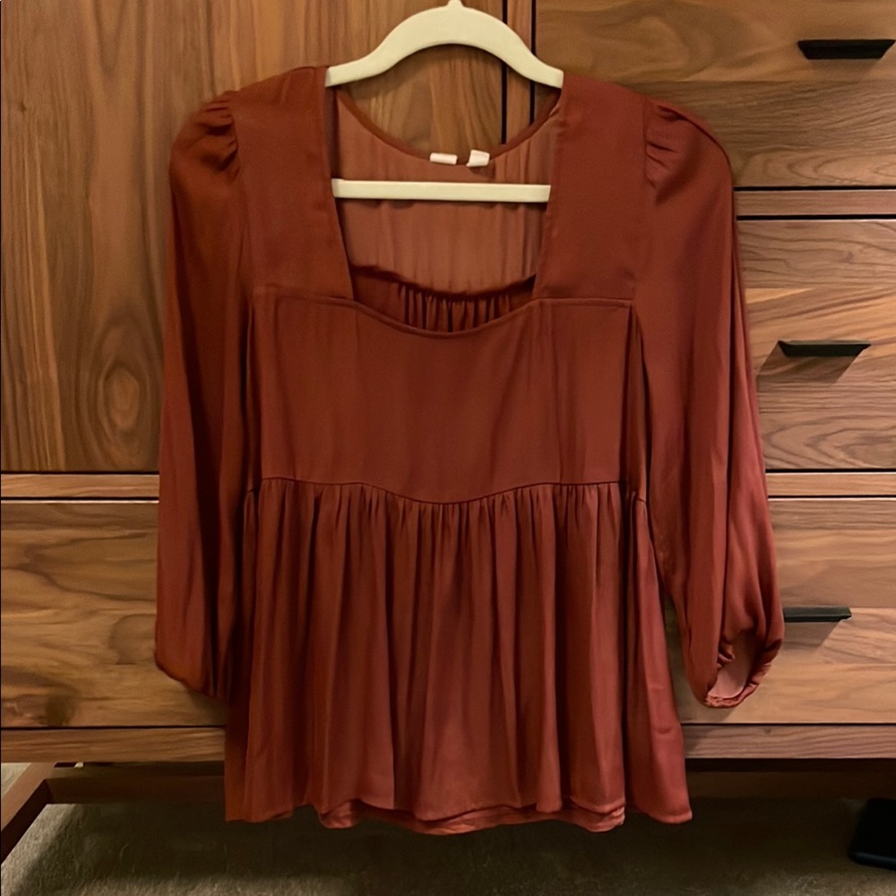 Anthropologie maroon tiered blouse by Dolan